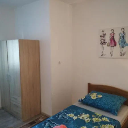 Jope Apartment Kastela